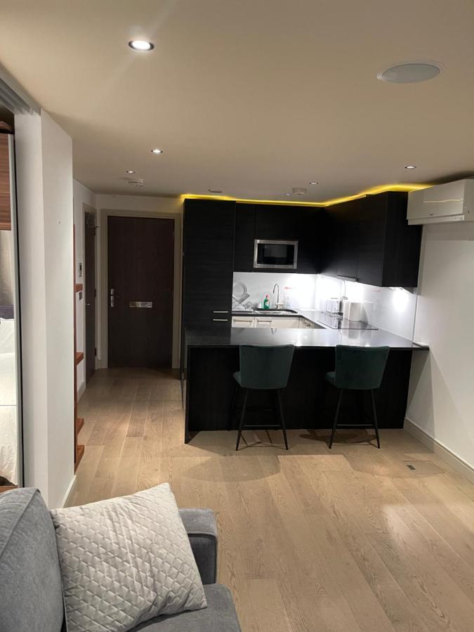 Imperial Wharf Chelsea Apartment Octavia House Londres Exterior foto